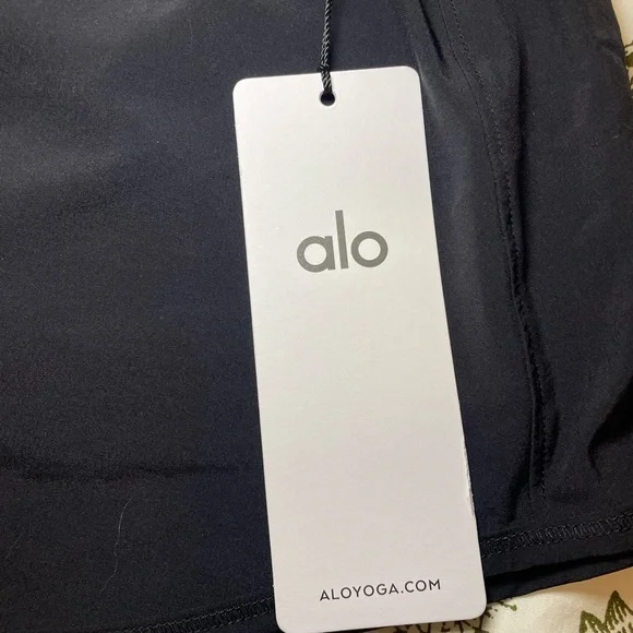 ALO Yoga Match Point Black Tennis Skirt - Picture 3 of 12